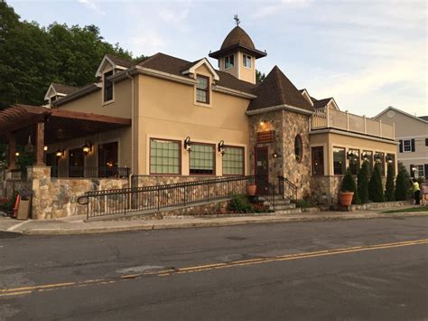 Oct 9, 2015 · The <strong>Beehive</strong>: Great Place for a Casual Dinner - See 278 traveler reviews, 54 candid photos, and great deals for <strong>Armonk</strong>, NY, at Tripadvisor. . Beehive in armonk